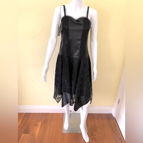 Laughing Vampire gothic satin & floral lace prom dress deadstock 90’s vintage M - Picture 4 of 16